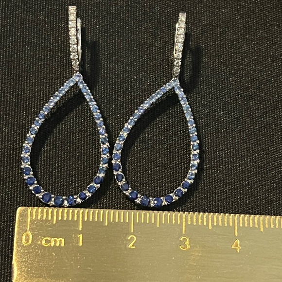Sapphire Diamond ombre Drop Earrings in 14 K White Gold - Picture 11 of 13